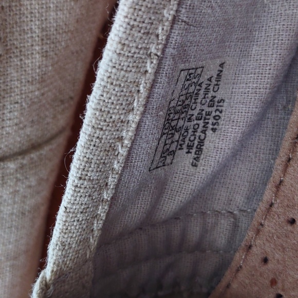 ~Tom's Flats~ - Picture 3 of 5